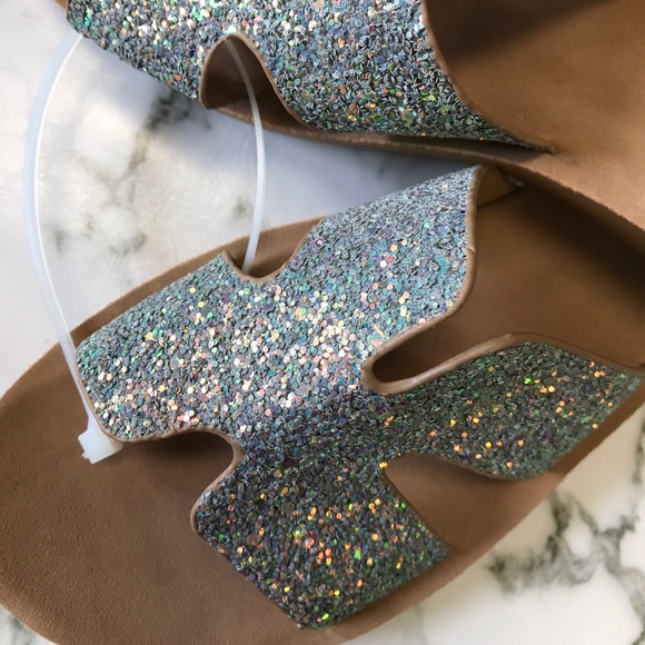 ‼️ Blue Sparkle H Inspired Fashion Sandals - Picture 4 of 7